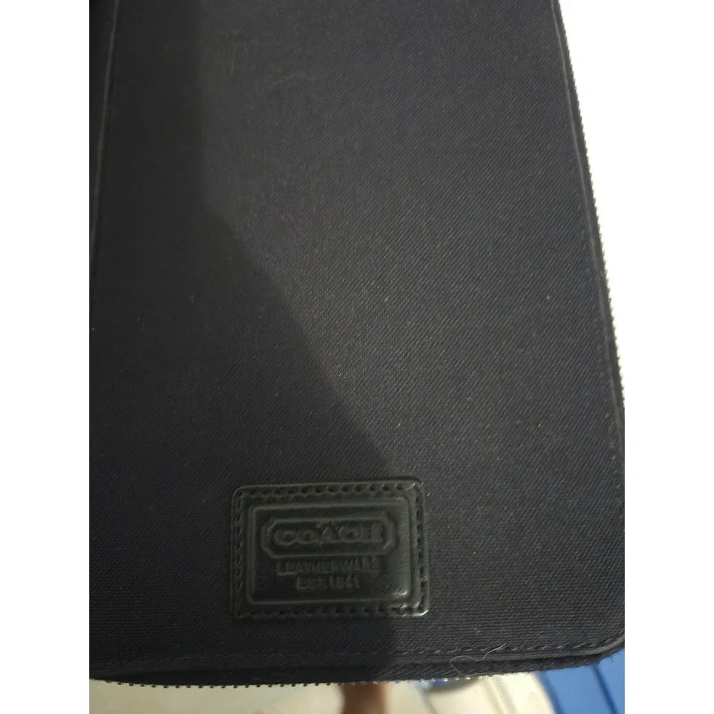 COACH Black Slim Business Card Holder Full Zip Organizer leather interior. In...